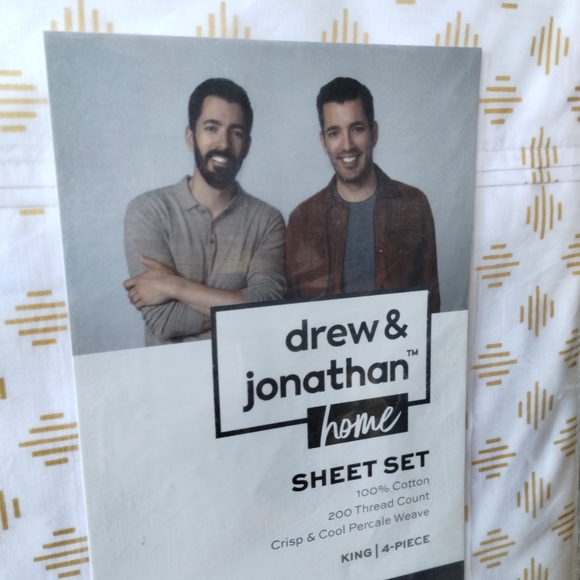DREW & JONATHAN HOME Dash Print 100% Cotton 200 Thread Count 4 Piece Sheet Set - Picture 4 of 5